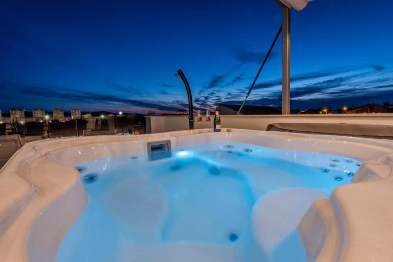 Luxury Majpruz Suites I Zadar Ngoại thất bức ảnh